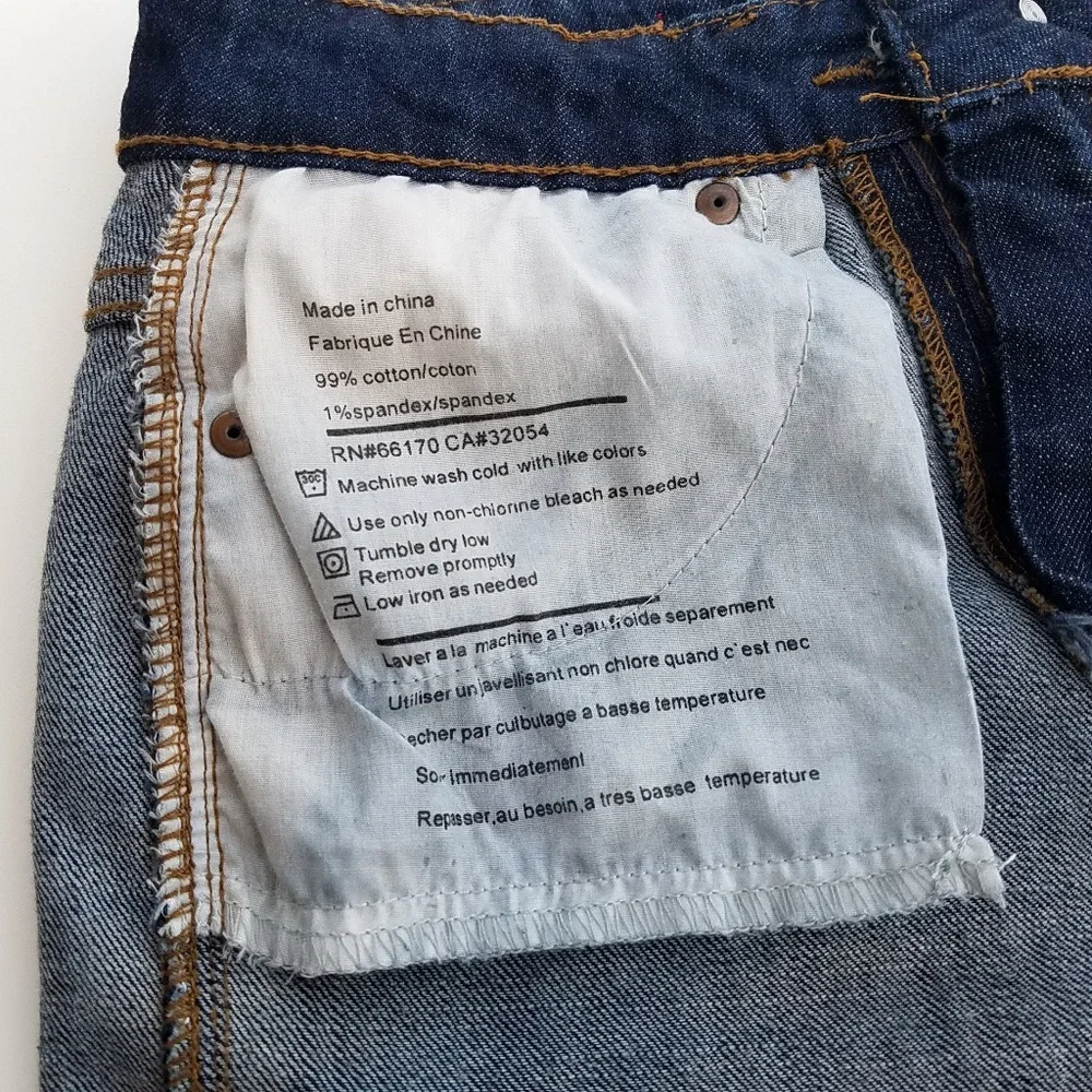 BDG | High Rise Dark wash cut off jean short folded hem 26 - Picture 5 of 5